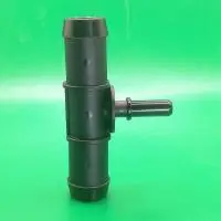 Быстросъемный штуцер 7.89-ID18-ID18-Т-образный для системы охлаждения, угловой | NS09-T46