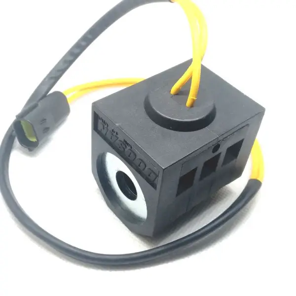 Катушка соленоида электромагнитная DH60 13мм 12В для Doosan, Daewoo