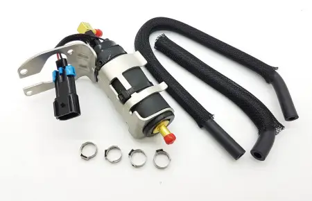 NS02-018 топливный насос ( 8558432 )