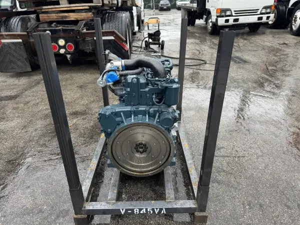 Дизельный двигатель Kubota V3307-T
